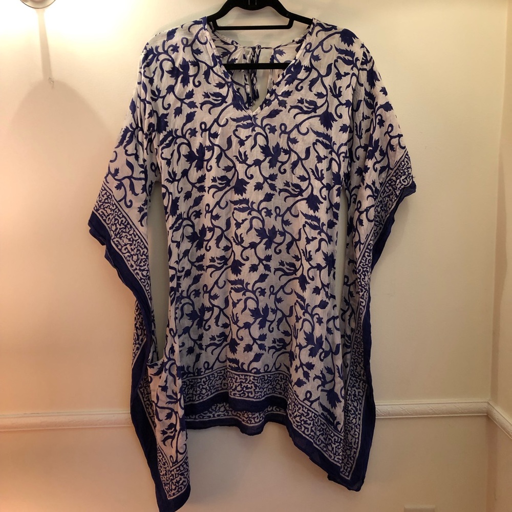 Regina Dondé Mayer blue and white caftan
